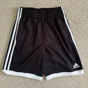 Adidas Boys Shorts M